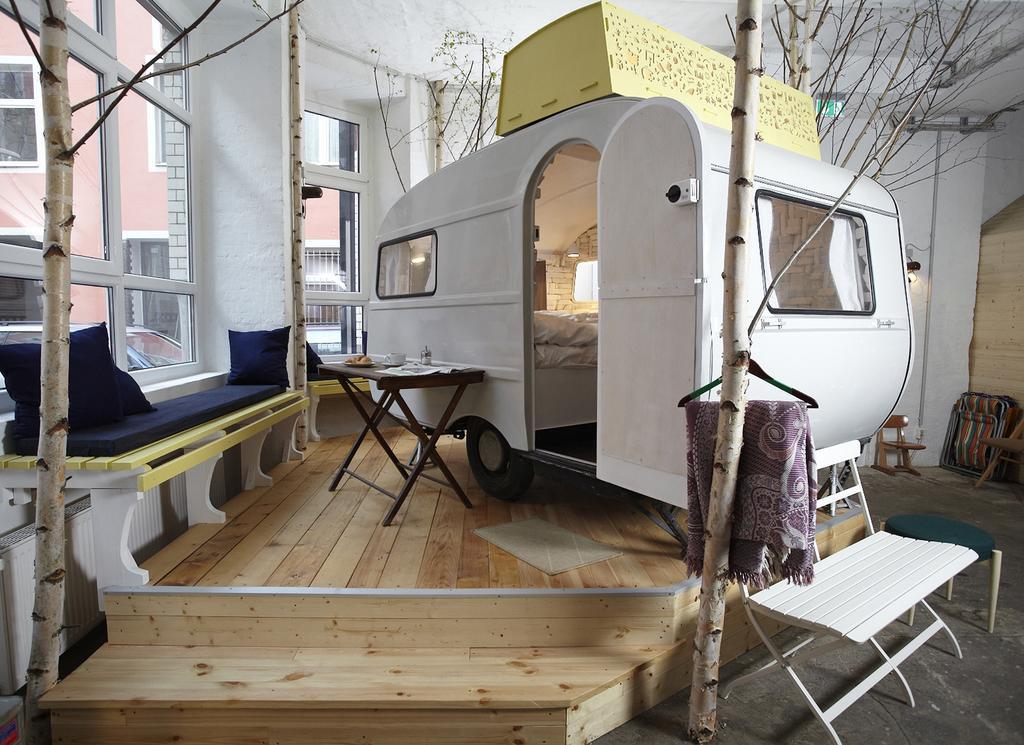 Caravan or Cabin,632730099:JPEG